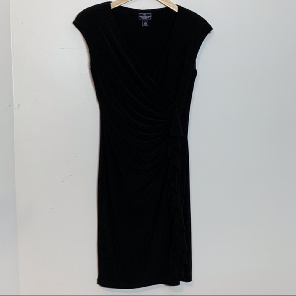 EUC‎ American Living Gathered Waist Ruffle Dress